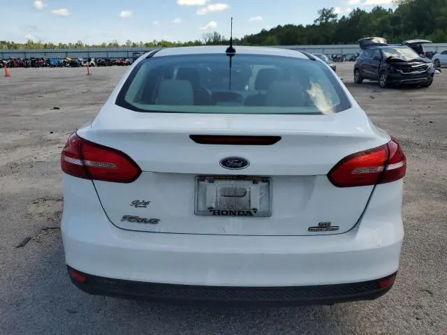 2016 FORD FOCUS SE