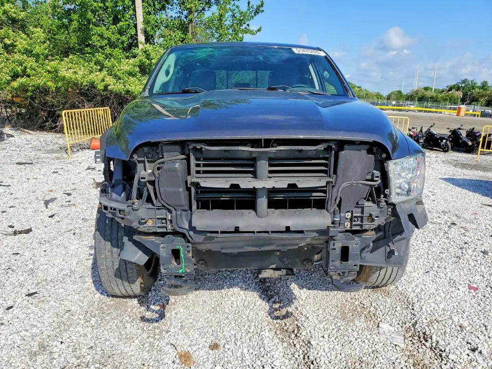 2014 RAM 1500 SLT  