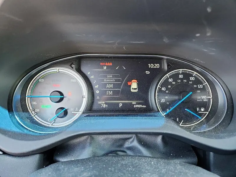 2021 TOYOTA VENZA XLE  