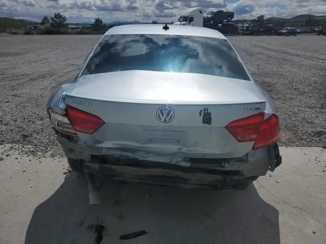2012 VOLKSWAGEN PASSAT SE  