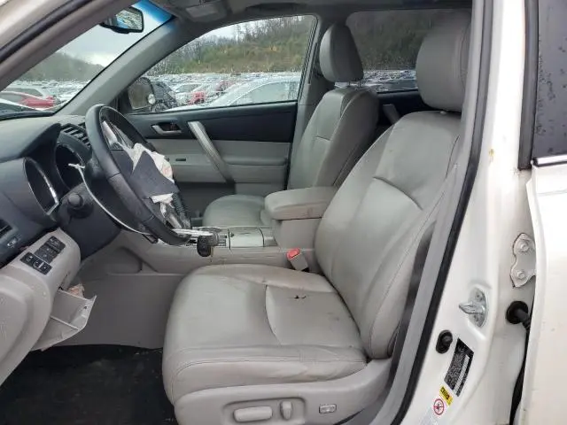 2013 TOYOTA HIGHLANDER BASE  