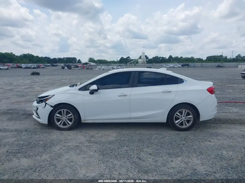 2017 CHEVROLET CRUZE LT AUTO