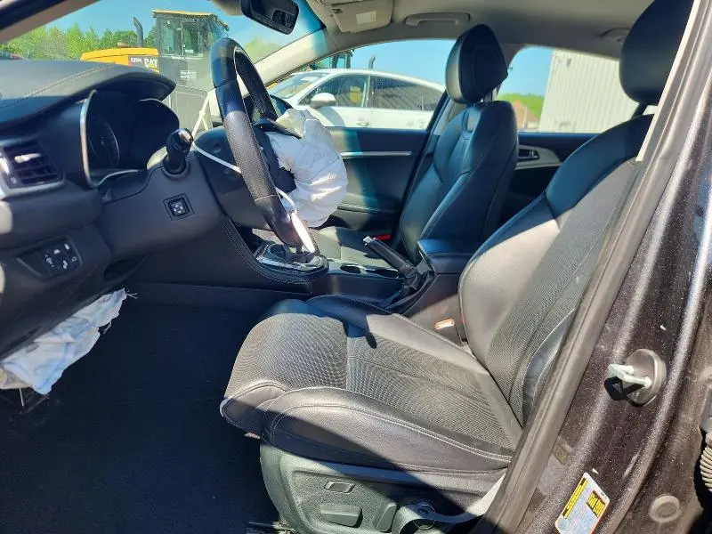 2019 GENESIS G70 SPORT  