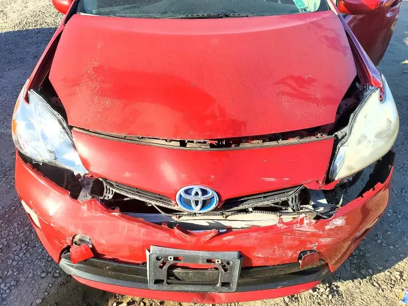 2013 TOYOTA PRIUS TWO  