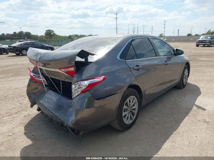 2016 TOYOTA CAMRY LE