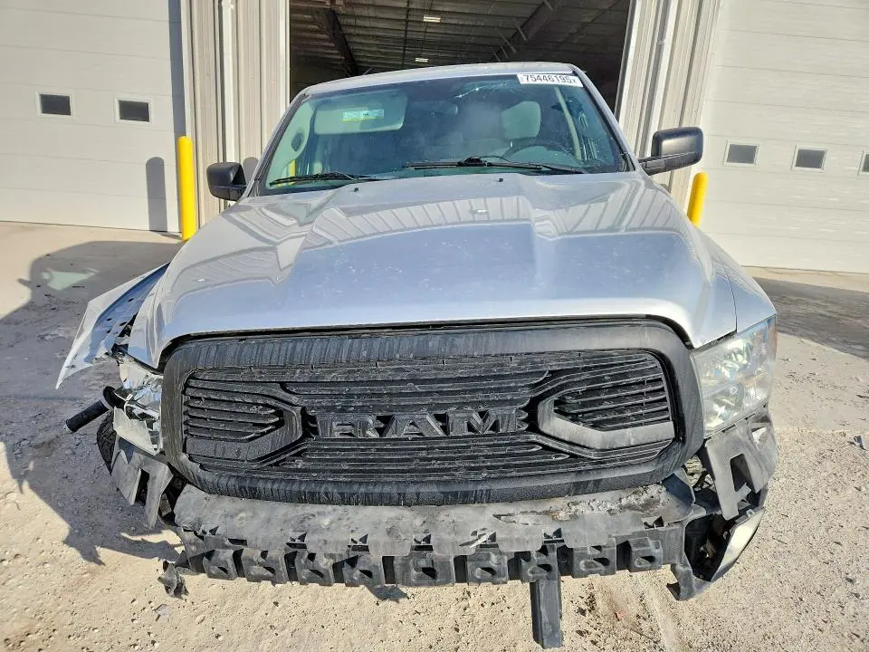 2014 RAM 1500 ST  