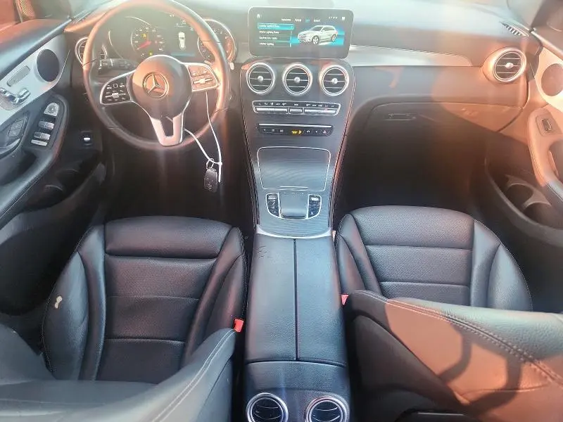 2020 MERCEDES-BENZ GLC 300  