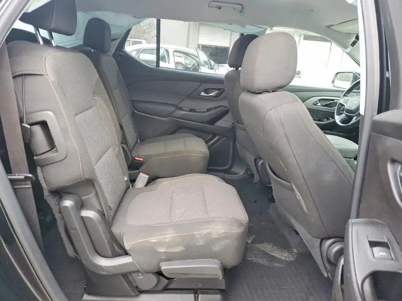 2019 CHEVROLET TRAVERSE LT  