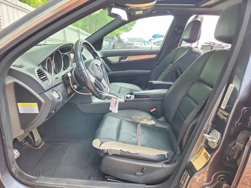 2013 MERCEDES-BENZ C 250  