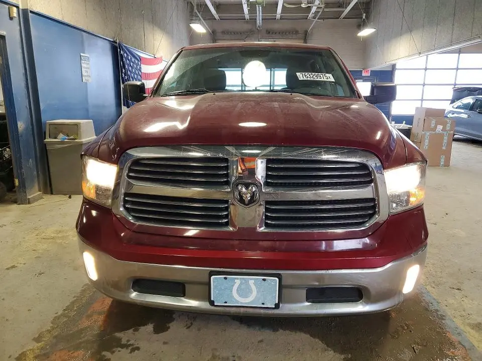 2014 RAM 1500 SLT  