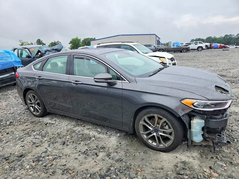 2019 FORD FUSION SEL FWD  