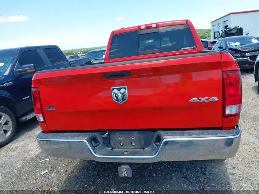 2019 RAM 1500 CLASSIC SLT  4X4 6'4 BOX