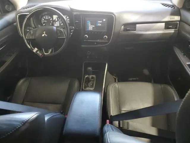 2020 MITSUBISHI OUTLANDER SE  