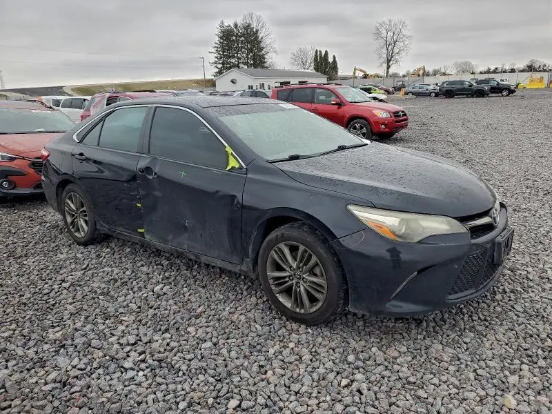 2015 TOYOTA CAMRY LE  