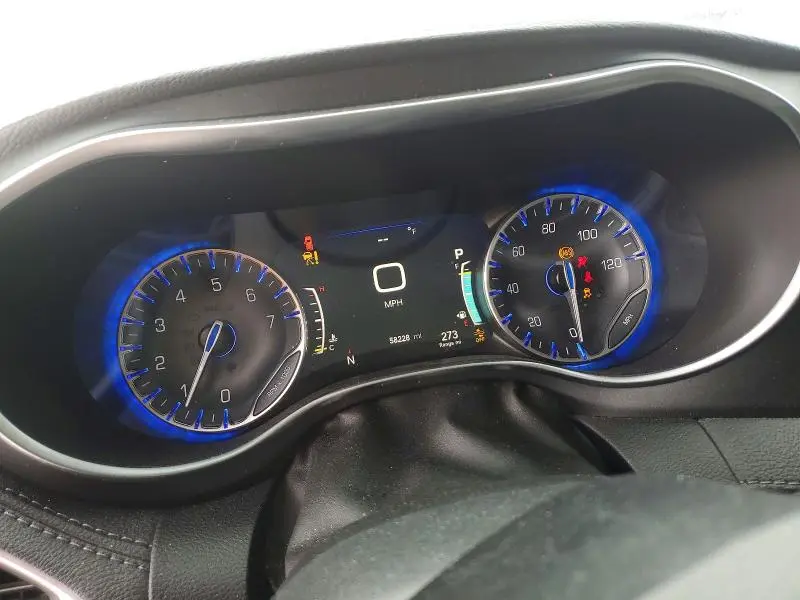 2020 CHRYSLER PACIFICA LIMITED  
