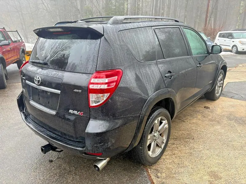 2011 TOYOTA RAV4 SPORT  