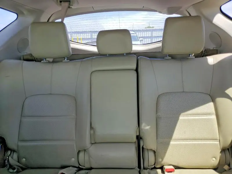 2014 NISSAN MURANO S  