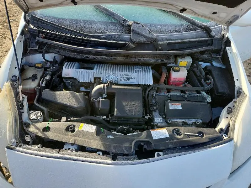 2013 TOYOTA PRIUS PERSONA SERIES SE  