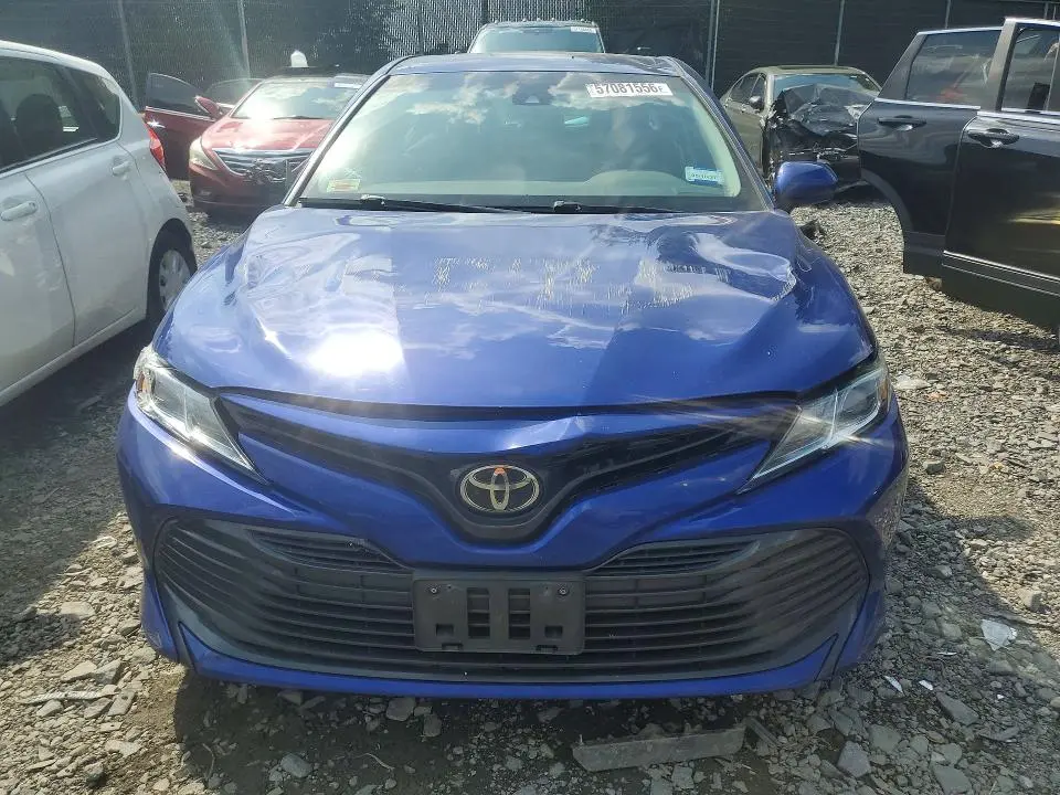 2018 TOYOTA CAMRY LE  
