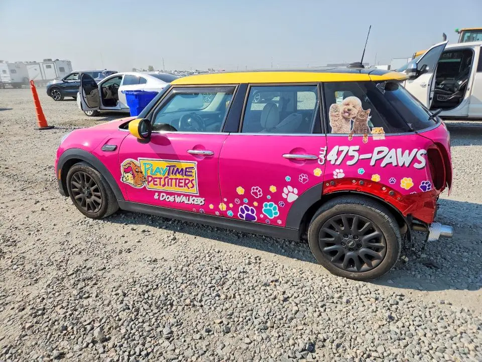 2023 MINI COOPER   