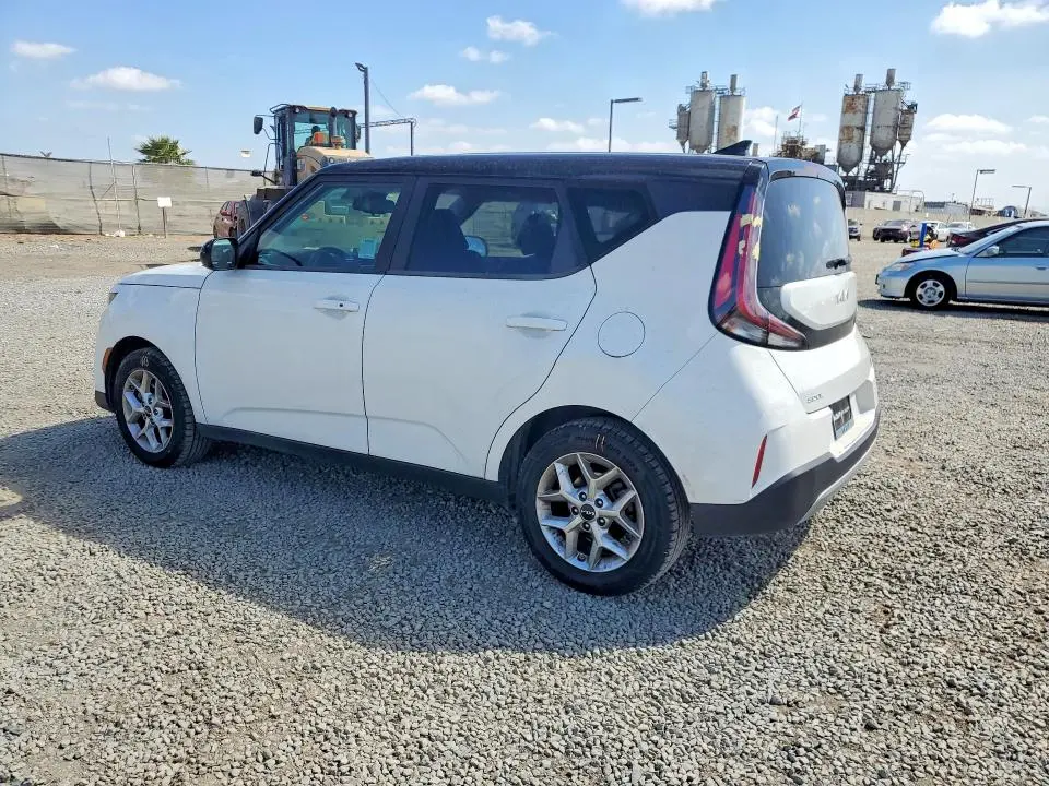 2024 KIA SOUL S  
