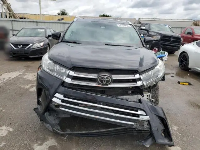 2019 TOYOTA HIGHLANDER LIMITED  