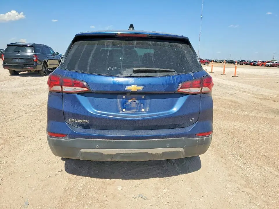 2022 CHEVROLET EQUINOX LT  