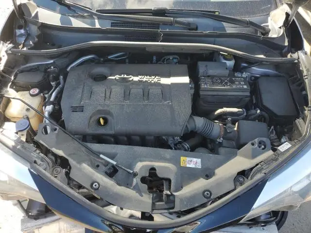 2020 TOYOTA C-HR XLE  