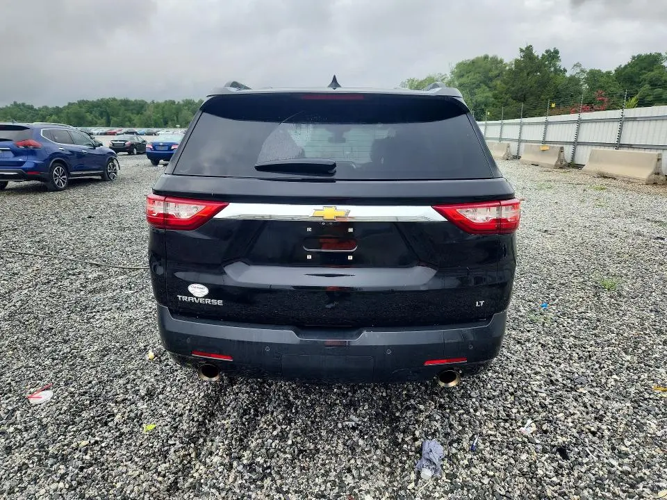 2020 CHEVROLET TRAVERSE LT  