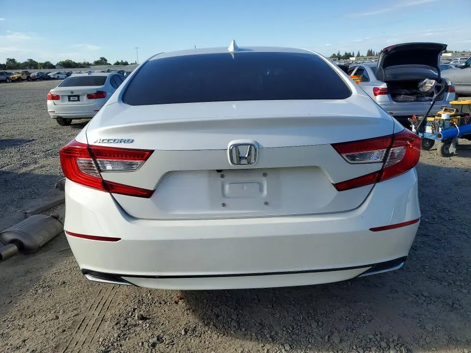 2020 HONDA ACCORD LX  