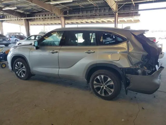 2020 TOYOTA HIGHLANDER HYBRID XLE  