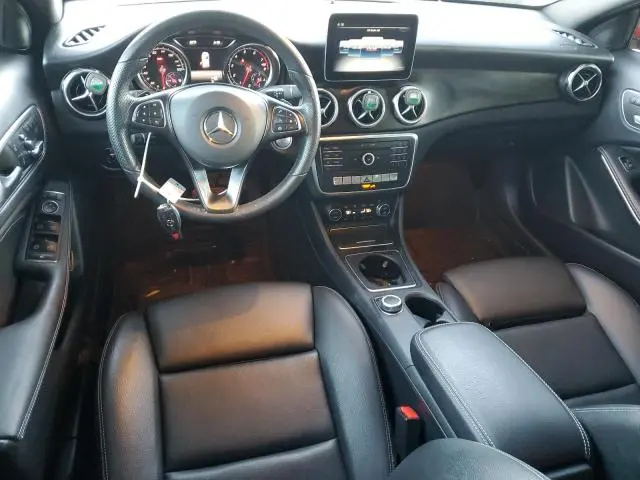 2020 MERCEDES-BENZ GLA 250  