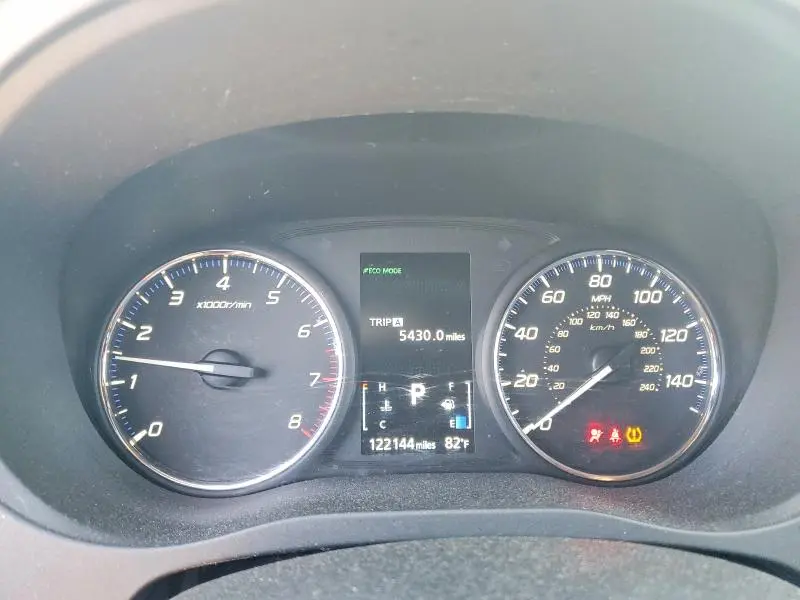 2018 MITSUBISHI OUTLANDER SE  