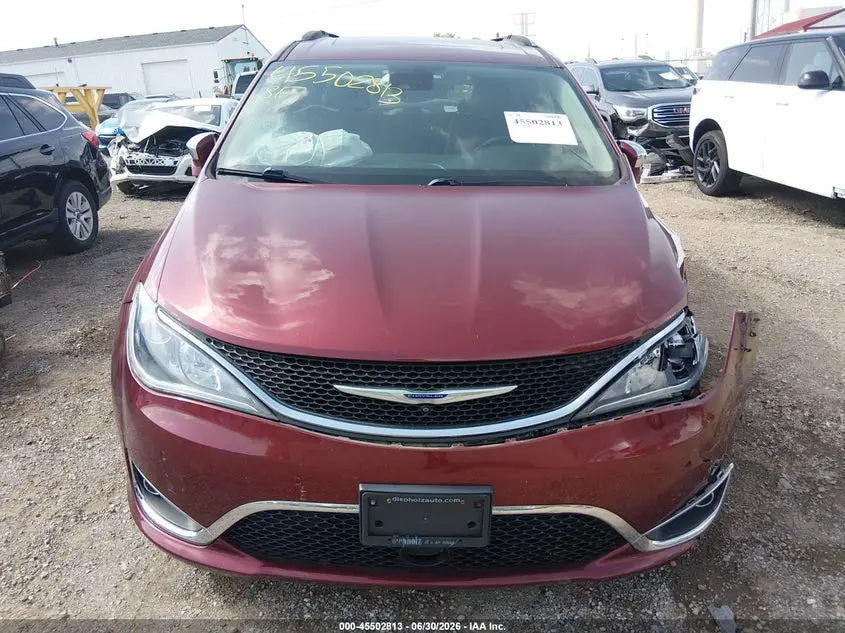 2019 CHRYSLER PACIFICA LIMITED