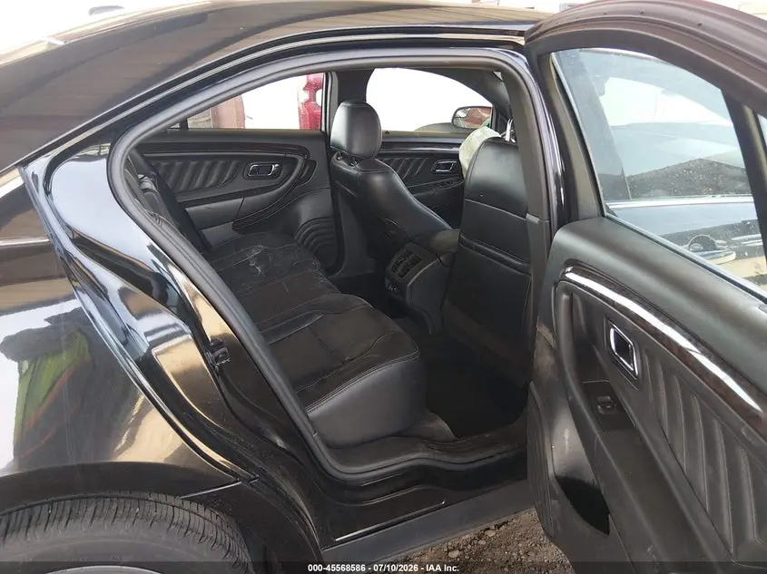 2013 FORD TAURUS LIMITED