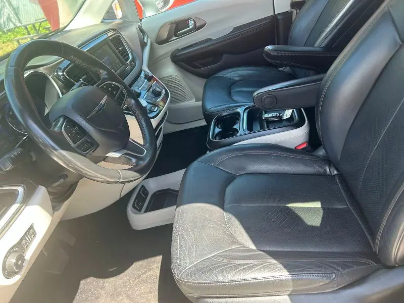 2020 CHRYSLER PACIFICA TOURING L  