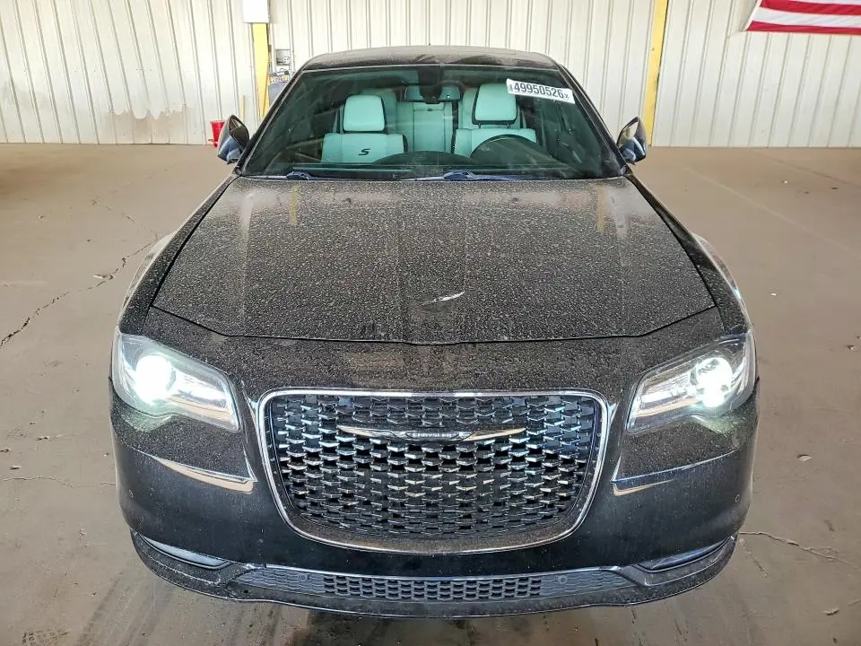 2019 CHRYSLER 300 S  