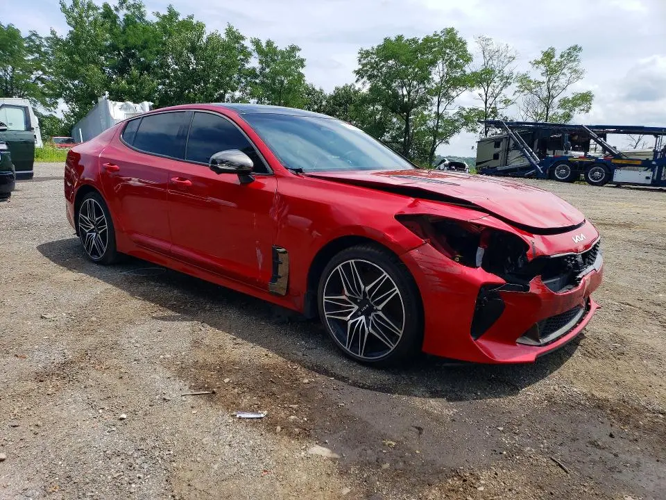 2023 KIA STINGER GT2  