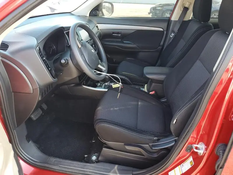 2018 MITSUBISHI OUTLANDER ES  