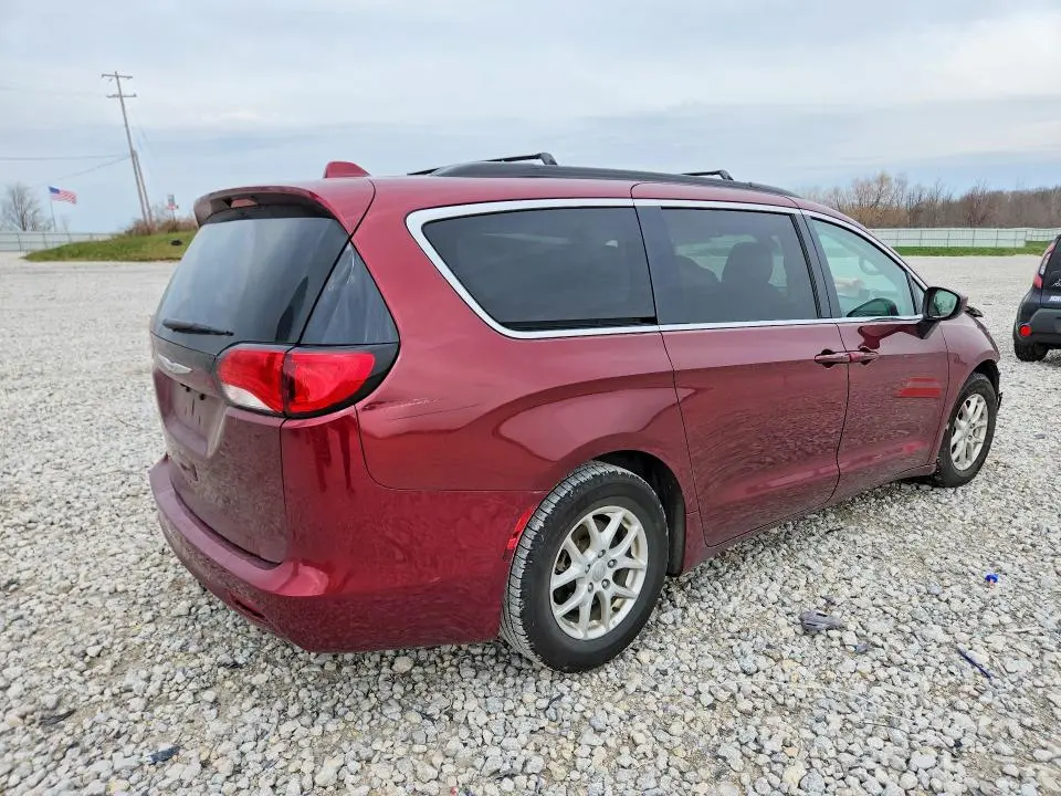 2020 CHRYSLER VOYAGER LXI  