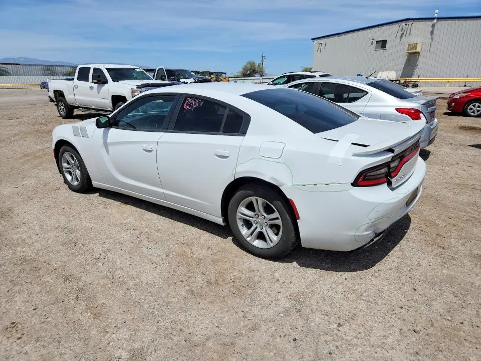 2017 DODGE CHARGER SE  