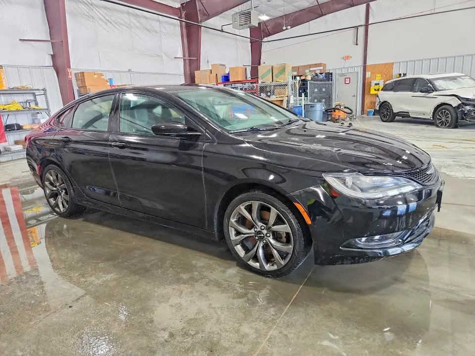 2015 CHRYSLER 200 S  