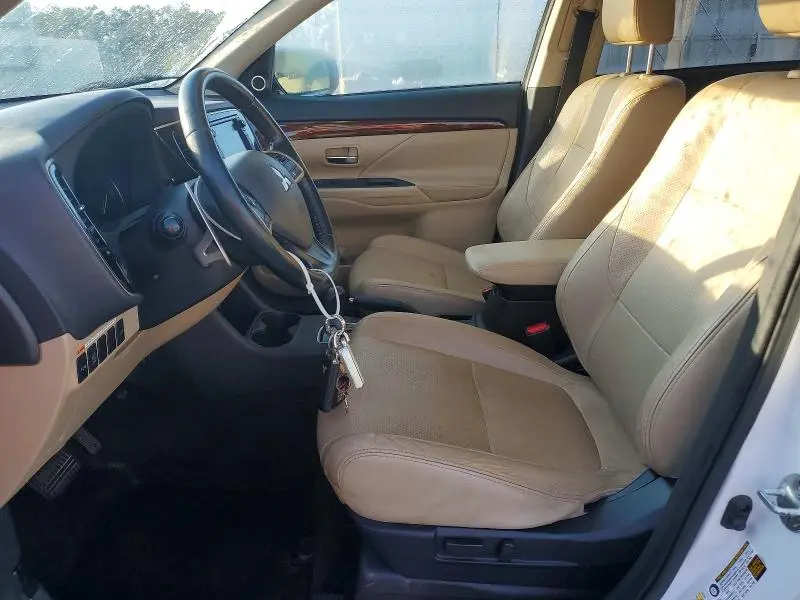 2014 MITSUBISHI OUTLANDER GT  