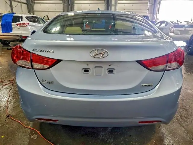 2012 HYUNDAI ELANTRA GLS  