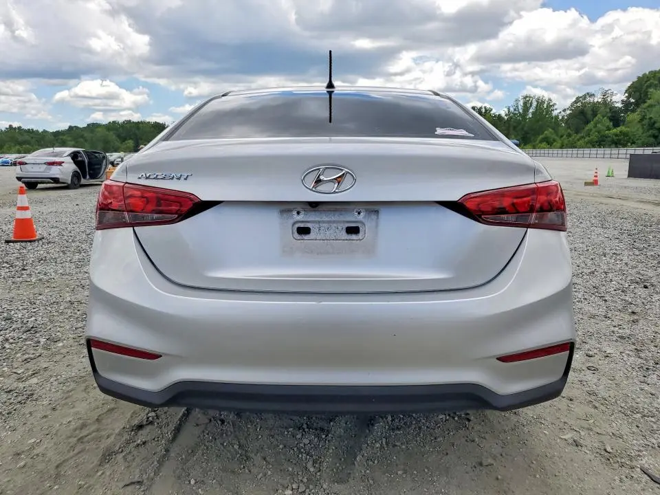 2019 HYUNDAI ACCENT SE  