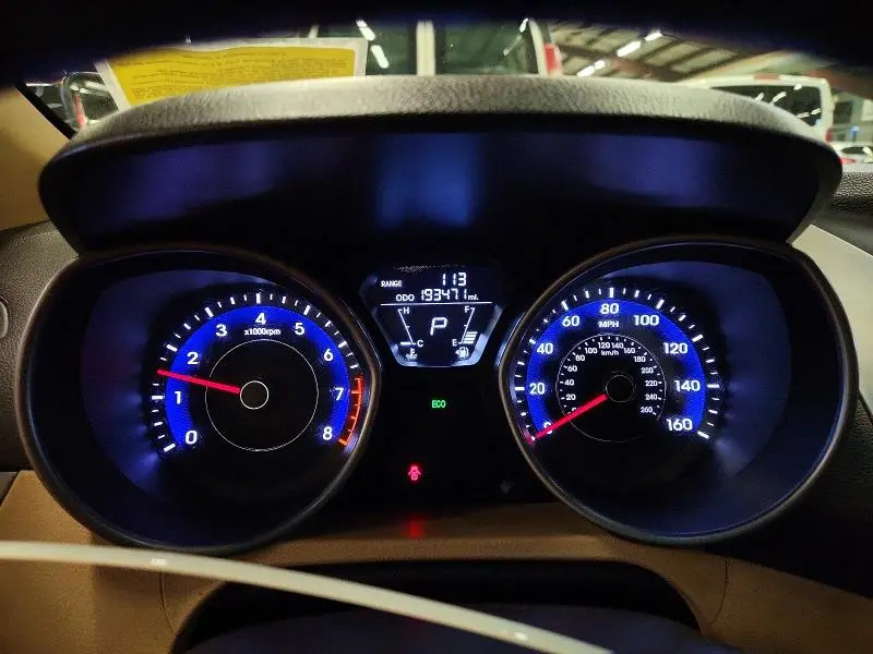 2013 HYUNDAI ELANTRA   
