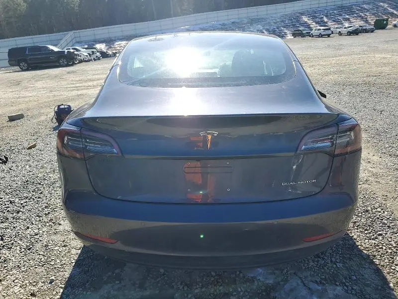 2018 TESLA MODEL 3   