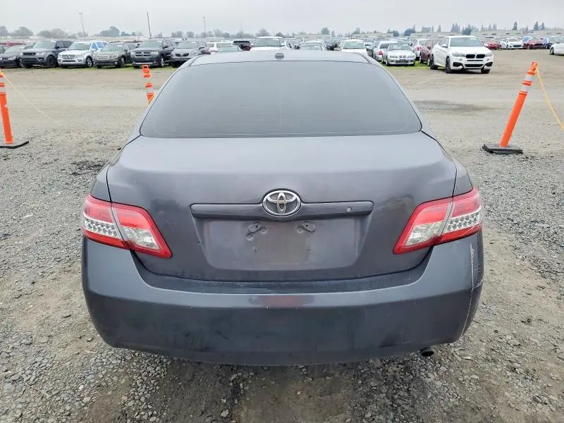 2010 TOYOTA CAMRY BASE  