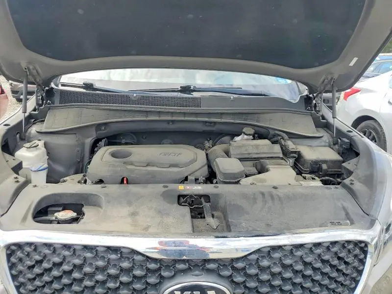 2018 KIA SORENTO LX  