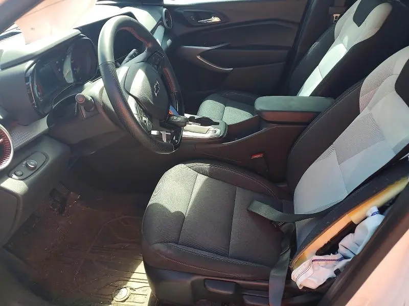 2025 CHEVROLET TRAX 1RS  